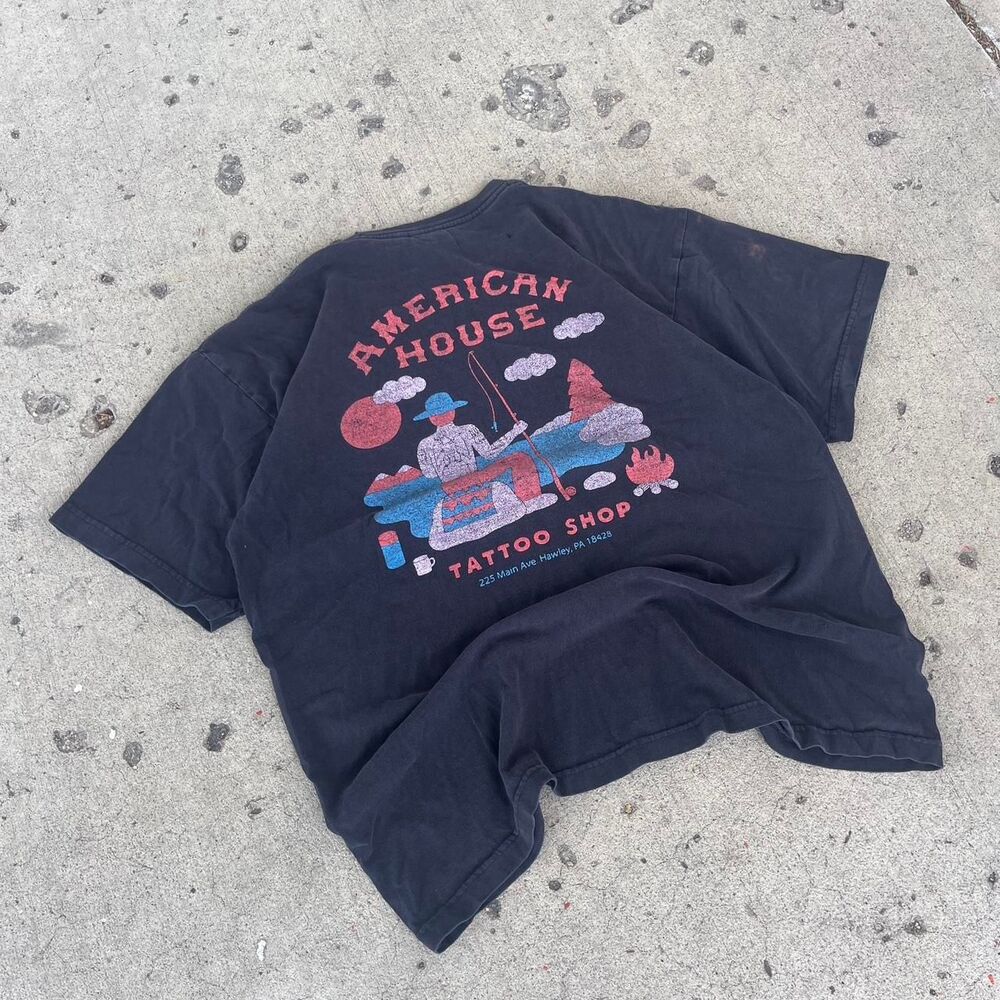Vintage Bayside American House graphic tee shirt